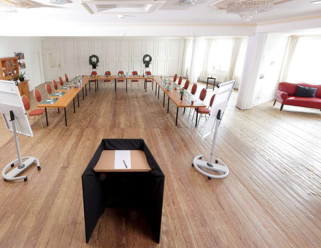 Romantik Neuhaus 4*